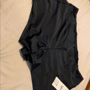 Black swim short